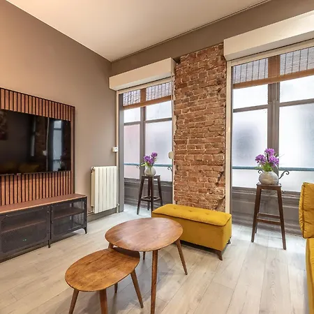 Old Town Xii By Aston Apartment *