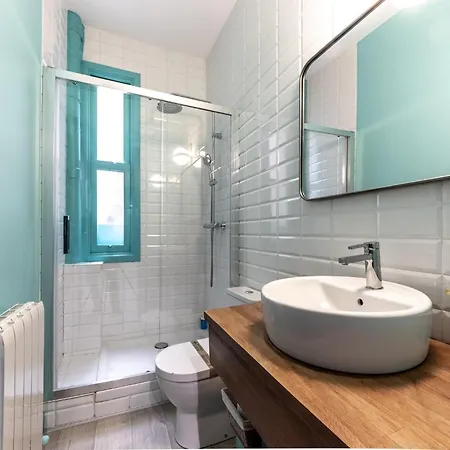 Old Town Xii By Aston * ビルバオ