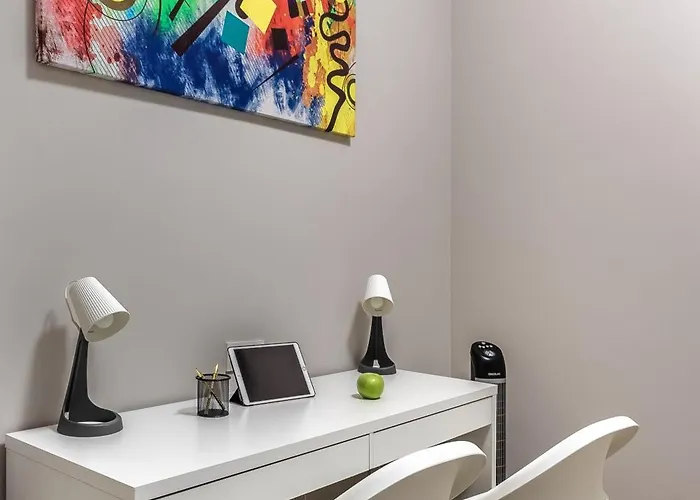 Old Town Xii By Aston * بلباو